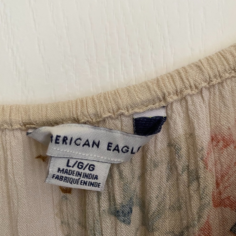 American Eagle top